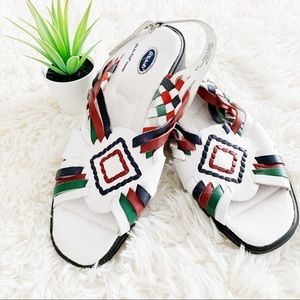 Vintage dr scholls Aztec pattern sandals
